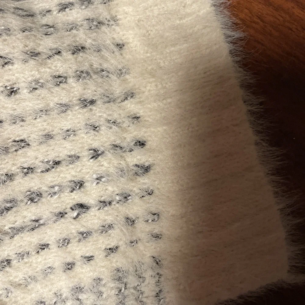 SIONI Open Front Cardigan Crop Sweater Fuzzy Drape Front Light Beige M Boxy Flow